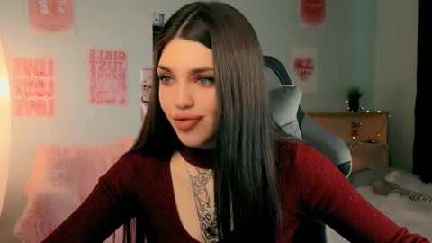 Molly online show from 04.03.26