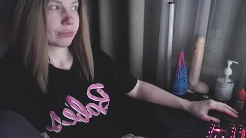 I have new photos come and see with love Molly online show from 02.04.25