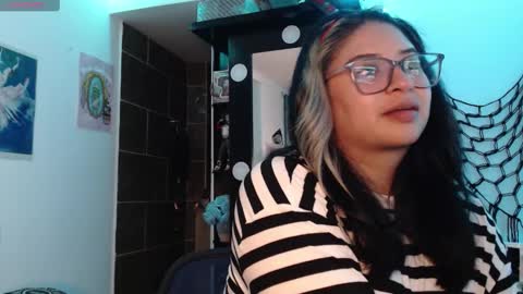 Molly online show from 10.01.25