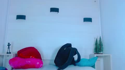 Molly Spears online show from 01.15.25