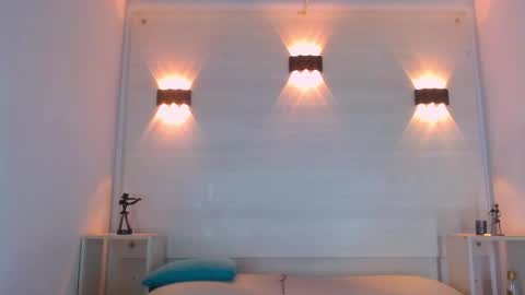 Molly Spears online show from 03.03.25