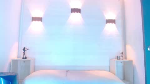 Molly Spears online show from 03.07.25