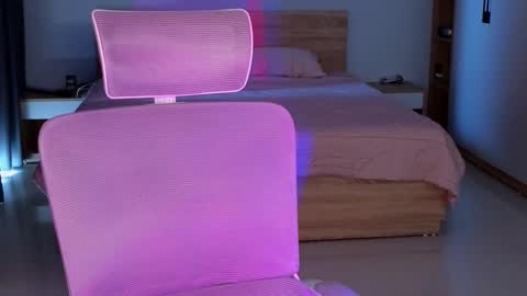 Molly online show from 03.28.26