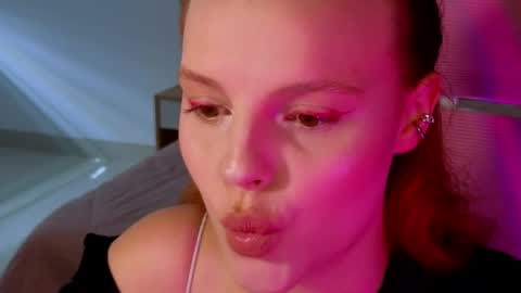 Molly online show from 04.01.26