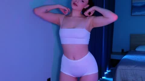 Molly online show from 04.07.26