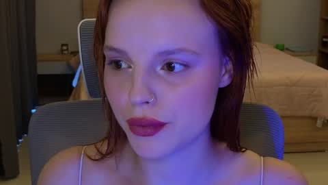 Molly online show from 04.11.26