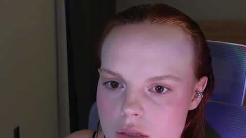 Molly online show from 04.12.26