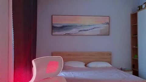 Molly online show from 04.18.26