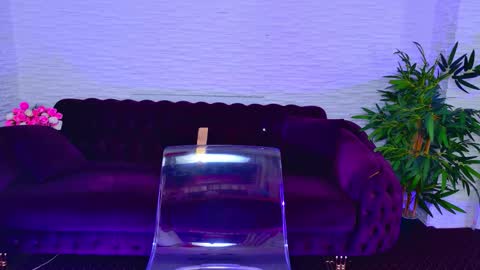 Snapshot of mollydolley chatting on 02.25.26 Julia online show from 02.25.26