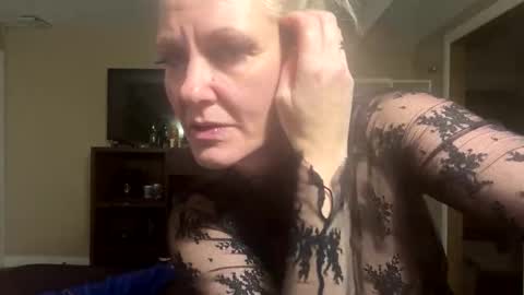 molly fourtune online show from 10.05.25