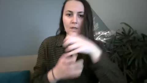 Molly online show from 04.12.26