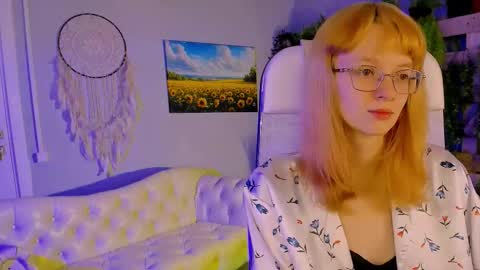 mollyjiggles online show from 10.16.25