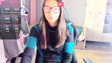  KIRA  online show from 10.14.25