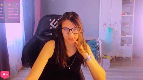  KIRA  online show from 03.25.26