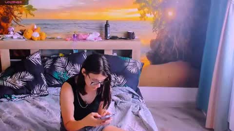  KIRA  online show from 06.17.26