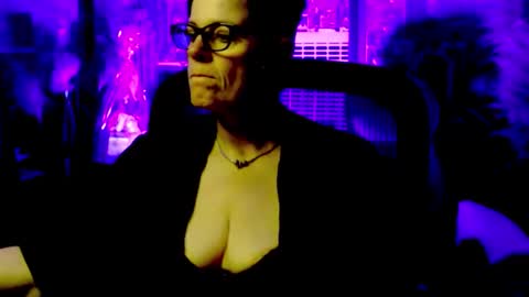 MollySun Nina Randmann online show from 04.09.26