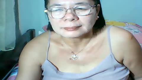 mombastic55 online show from 07.05.26