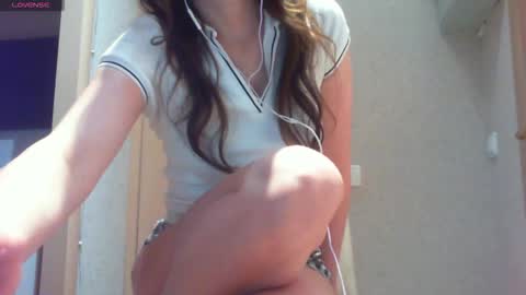 Hailey online show from 10.18.25