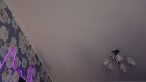 Leah online show from 05.18.26