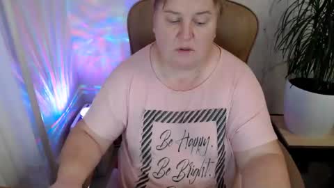 Mommy99X online show from 01.04.25