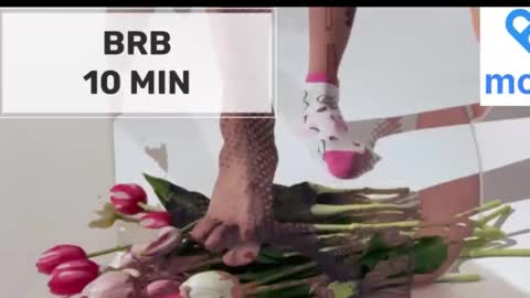 Snapshot of mommy_cum chatting on 11.20.25 Mommy online show from 11.20.25