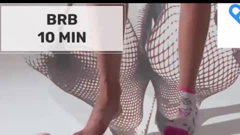 Snapshot of mommy_cum chatting on 12.01.25 Mommy online show from 12.01.25