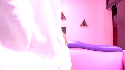 Snapshot of mommy_dirty_squirt chatting on 09.26.25 carolina online show from 09.26.25