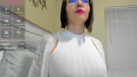 Anny online show from 12.31.24