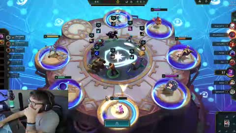 Snapshot of mommysimp69 chatting on 12.12.24 Sky online show from 12.12.24