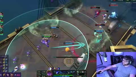 Snapshot of mommysimp69 chatting on 12.24.24 Sky online show from 12.24.24