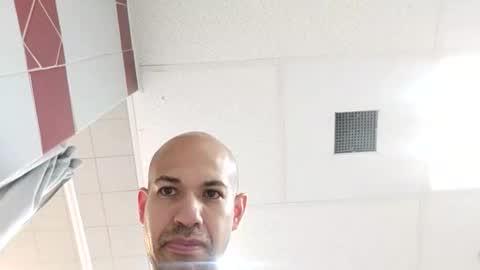 Snapshot of momo406 chatting on 11.09.25 momo406 online show from 11.09.25