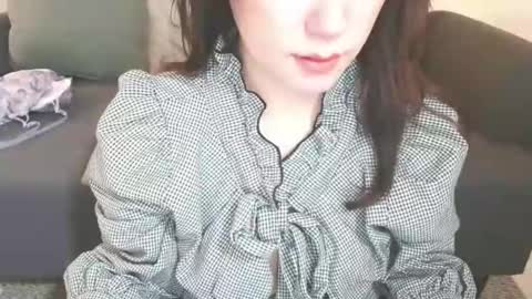 Momo online show from 12.29.24