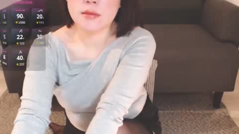 Momo online show from 10.30.25