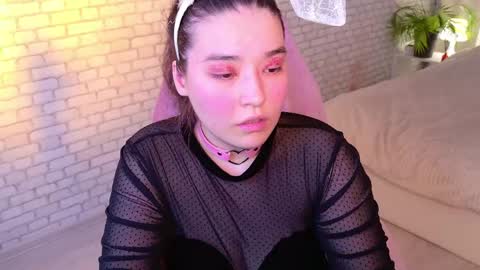 Momo online show from 06.07.26