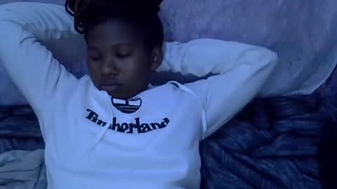 momsdoll online show from 01.08.26