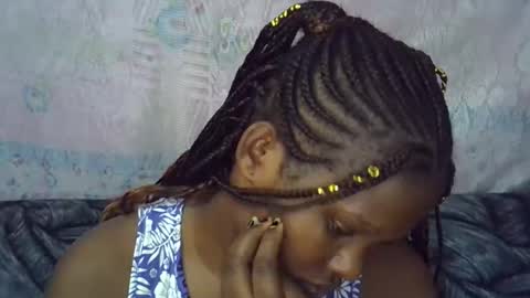 momsdoll online show from 04.10.26