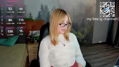 mon1ca_jones online show from 10.17.25