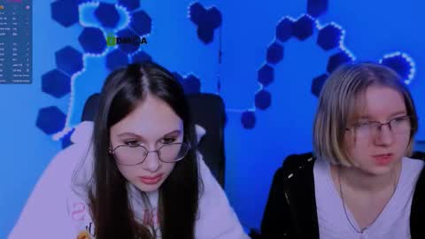 Mona  online show from 12.14.25