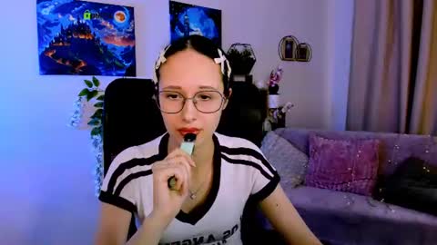 Mona  online show from 07.21.26