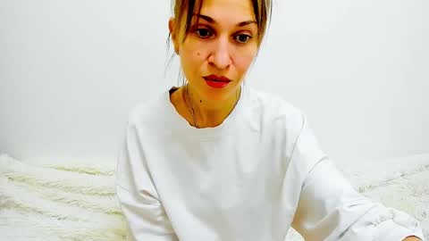 Mona online show from 03.06.25