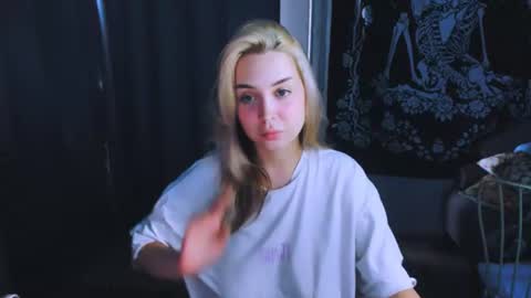  online show from 07.05.26