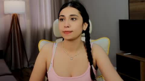 Snapshot of monarchbaby chatting on 06.05.26 Lana online show from 06.05.26