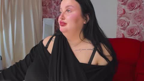 Monica online show from 02.25.25