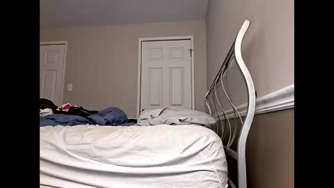 Snapshot of moneyboysaveg548 chatting on 02.18.26 moneyboysaveg548 online show from 02.18.26