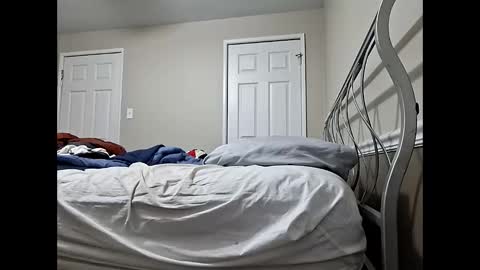 Snapshot of moneyboysaveg548 chatting on 02.19.26 moneyboysaveg548 online show from 02.19.26