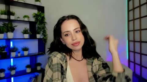 Monica online show from 04.15.26