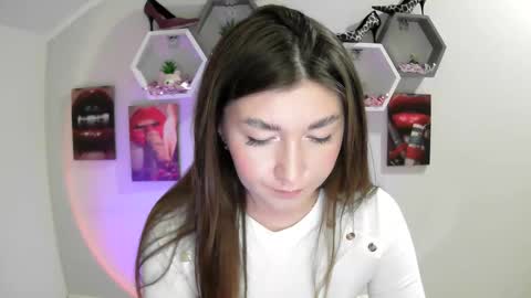 sweet girl and shine body online show from 09.16.25