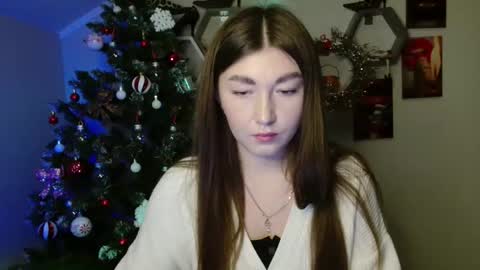 sweet girl and shine body online show from 11.14.25