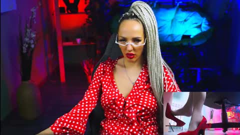 Monika online show from 01.30.25