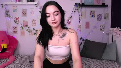 Monica online show from 09.26.25